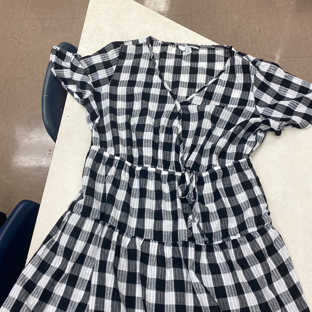 Extra large Croft & Barrow dress from kohl’s. Only tried on never worn out